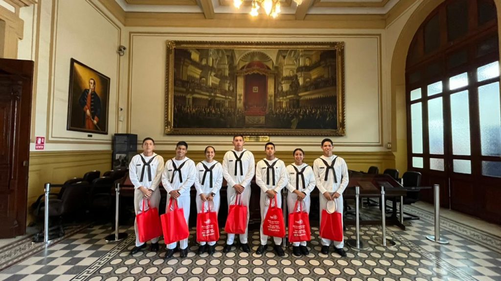 CADETES DE TERCER AÑO PARTICIPAN EN CAMPAÑA DE DONACIÓN DE SANGRE